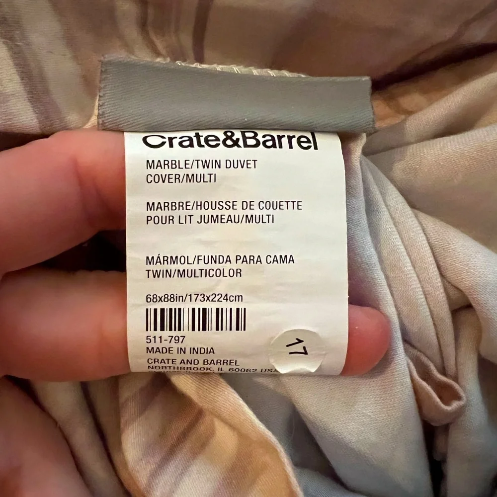 Crate & Barrel Marble Twin Duvet Cover and matching Marble Standard Sham